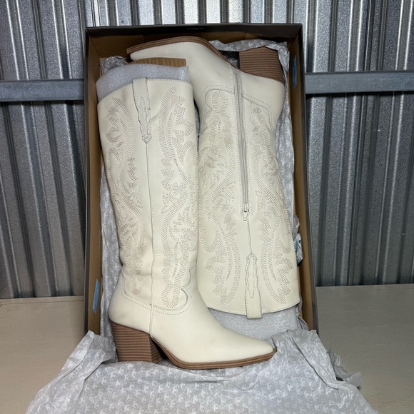 Crown Vintage Women's 8.5 White Leather Western Embroidered Cowboy Boots in Box - Picture 2 of 12